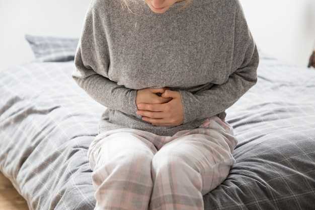 Симптомы заболевания кишечника у женщины: