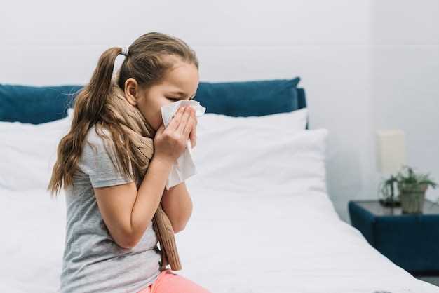 Как защитить ребенка от простуды, когда он начинает чихать?